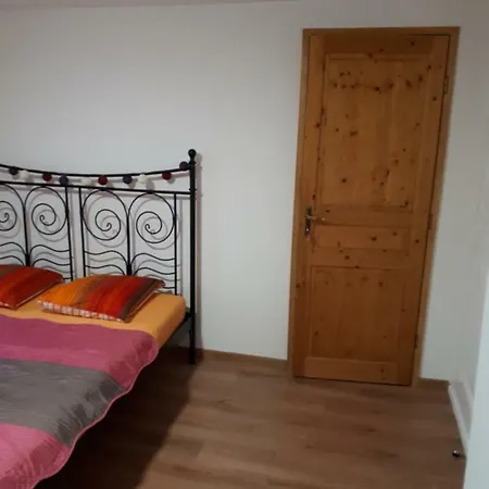 Studio Apartment *